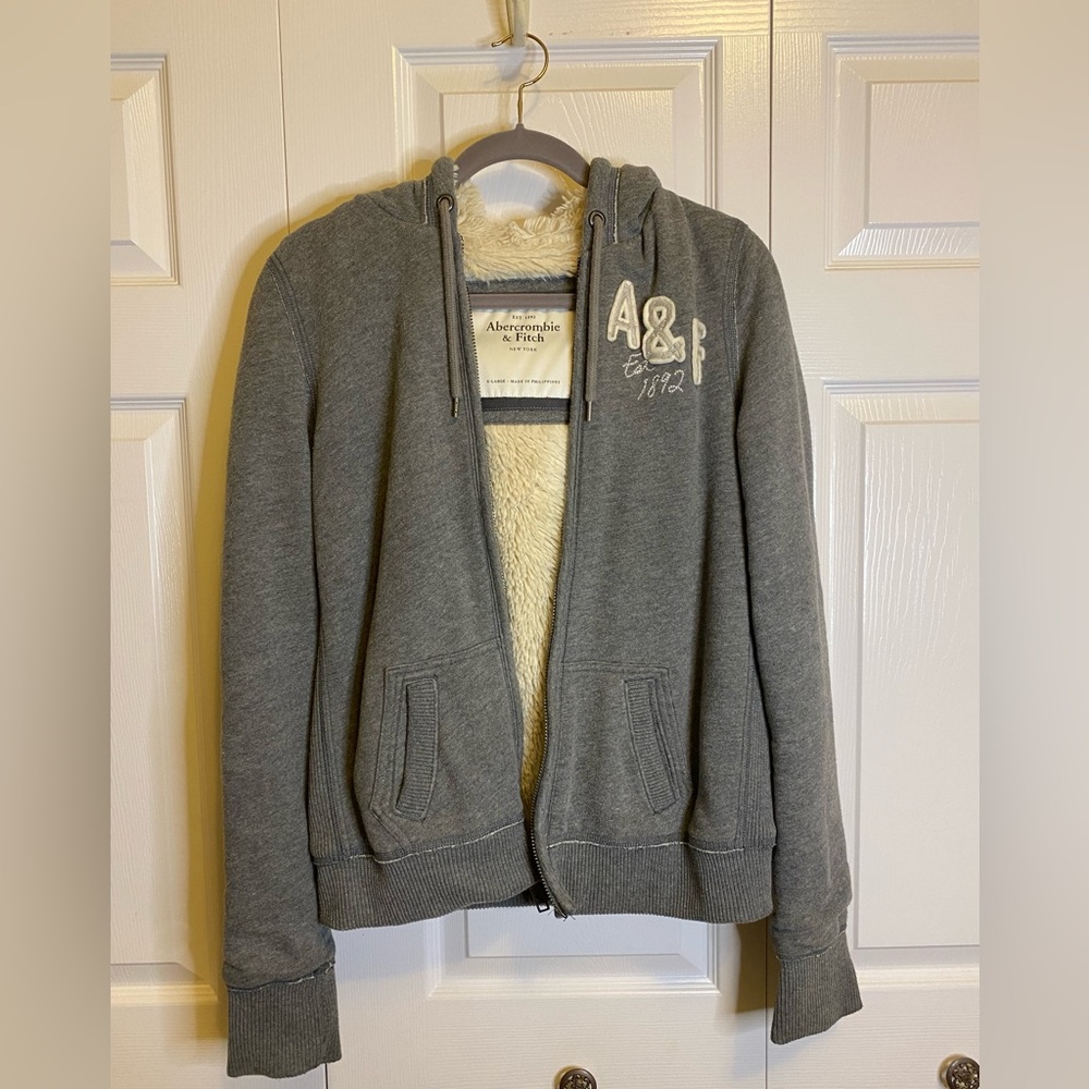 Abercrombie & Fitch Sherpa lined jacket